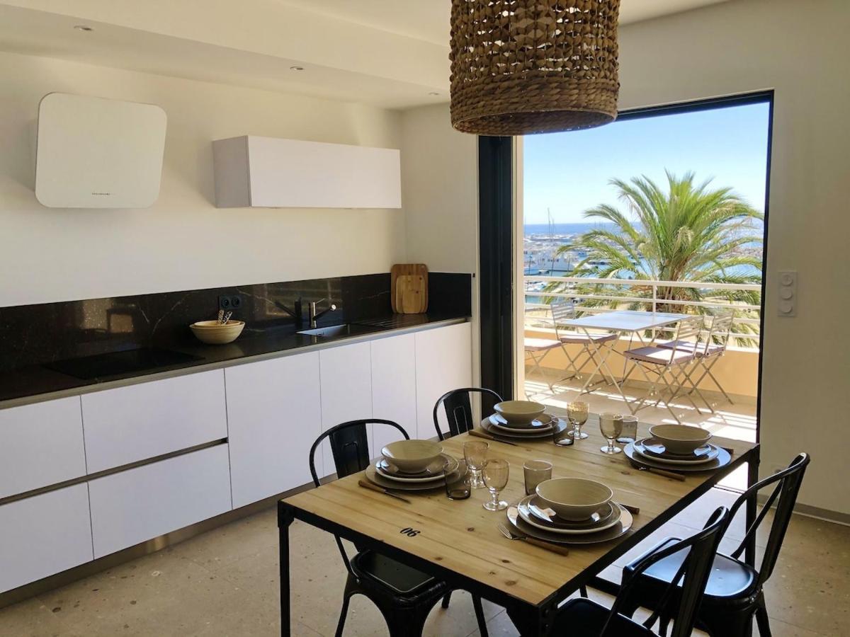 Appartement T3 Lumineux Traversant Totalement Neuf En Face De La Plage Front De Mer Vue Sur Les Iles Vue Mer Panoramique Assuree Residence De La Plage Centre Ville Du Lavandou 3Eme Etage Avec Ascenseur Appartement T3 Le Lavandou Exteriör bild